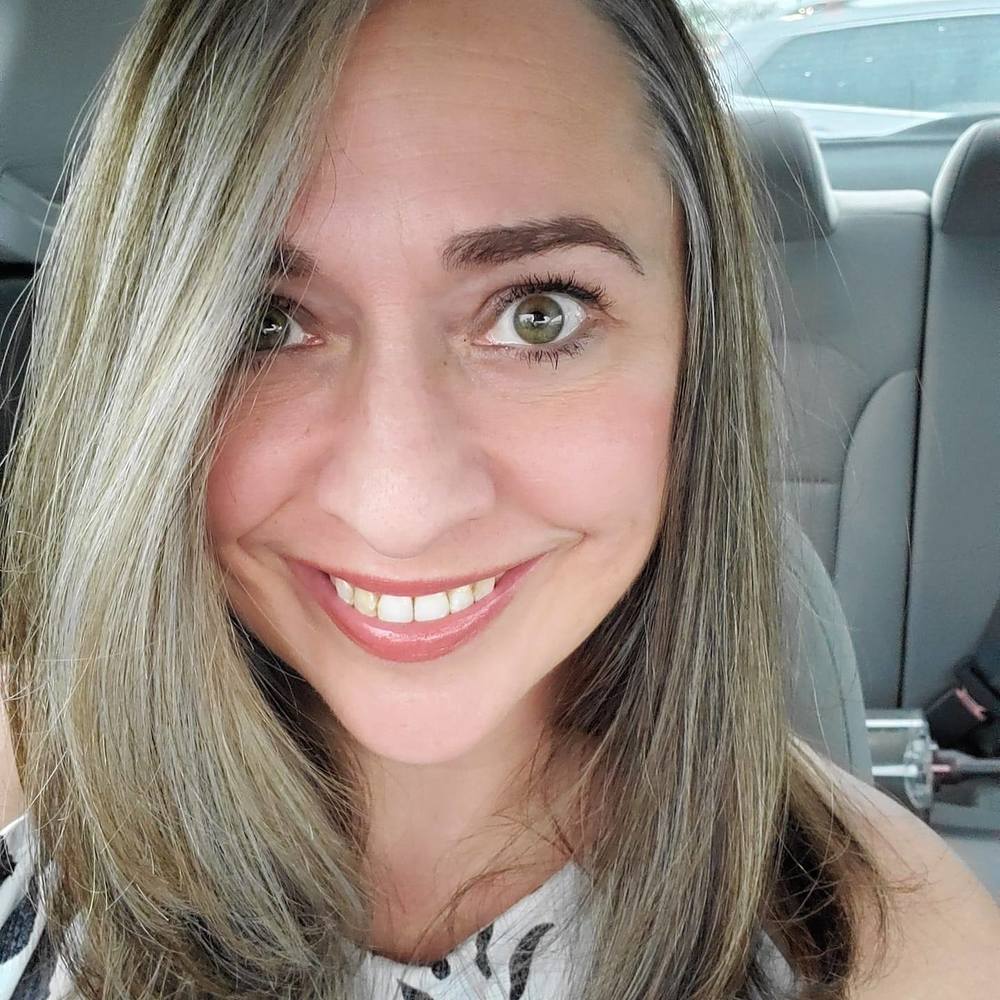 Meet your Posher, Jennifer